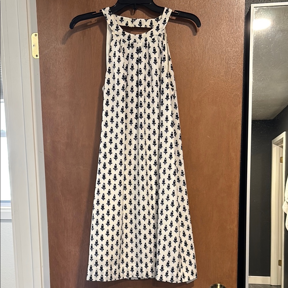 J Crew Sleeveless White and Navy Patterned Dress with back cut out